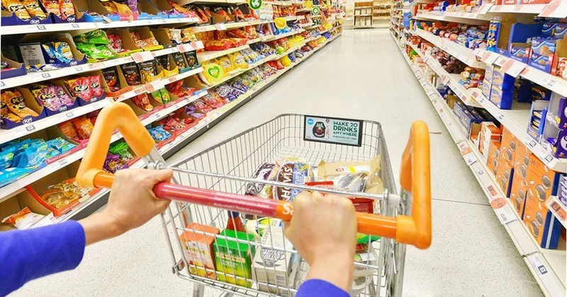 Ərzaq satışından gəlir 29,5 milyard manatı ötüb