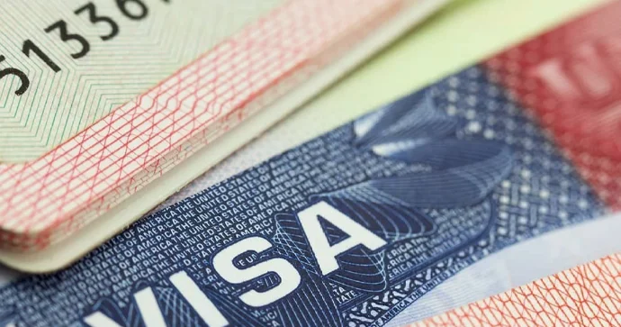ABŞ səfər vizasını kimlərə verir, kimlərə vermir?