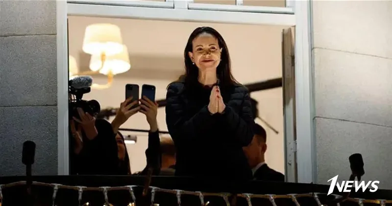 Мария Корина Мачадо, удостоенная Нобелевской премии мира, была встречена овациями в Осло ВИДЕО