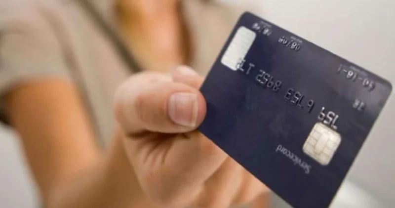 Bankların yeni kələyi Camaatı belə soyurlar