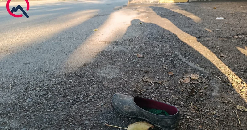 Çörək daşıyan maşın 74 yaşlı qadını vurub öldürdü Foto