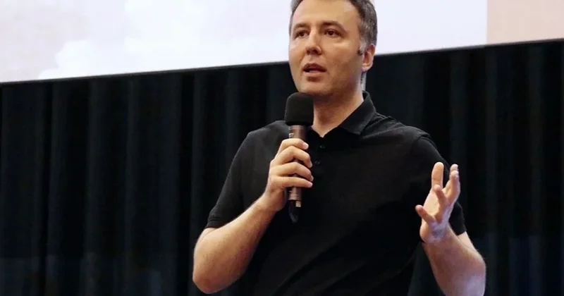 “Habertürk“ün sabiq baş redaktoru Mehmet Akif Ersoy ittihamları rədd etdi