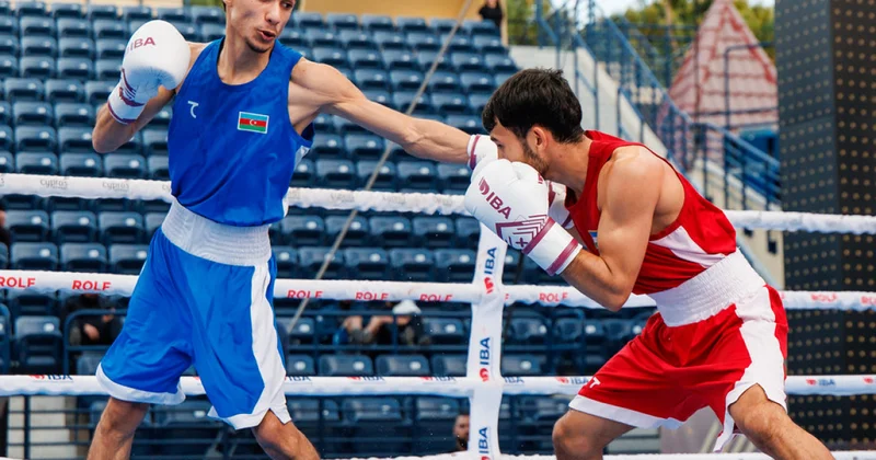 Субхан Мамедов против Эдмонда Худояна в финале чемпионата мира У Азербайджана три медали; фото, видео