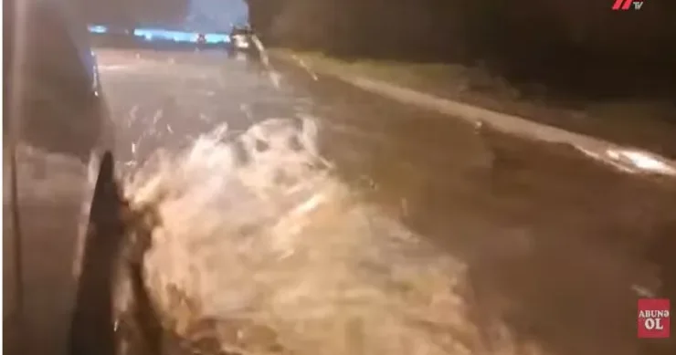 Bakı yağışdan yenə də “üzü qara” çıxdı VİDEO