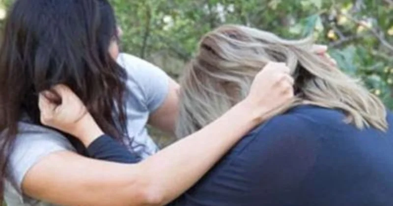 Bakıda qadın sevgilisinin evinə basqın etdi, həyat yoldaşını döydü