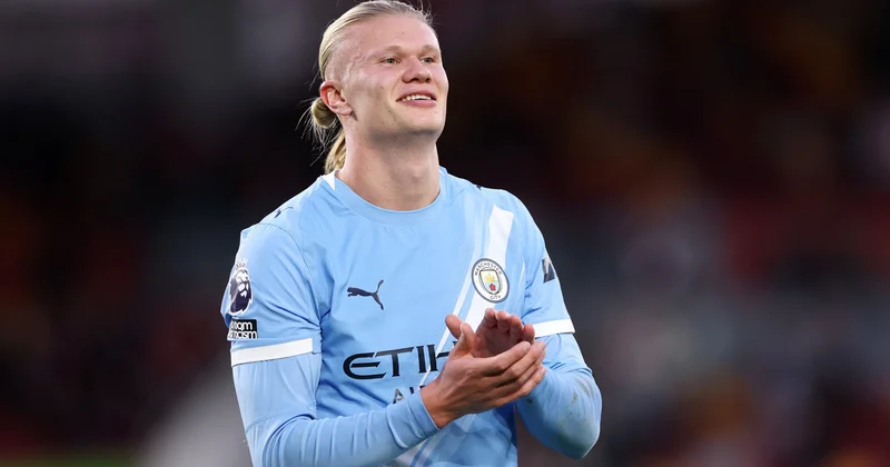 Holand Salahı tənqid edən Karrageri lağa qoyub