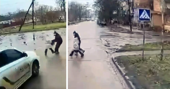 Çağırışa tələsən qadın polis maşınla qadını və uşağı vurdu Ölən var VİDEO