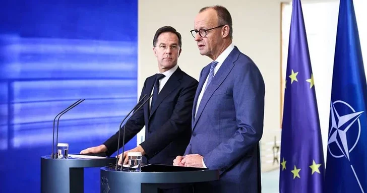 Европейские лидеры обсудили с Трампом возможные территориальные уступки Украины