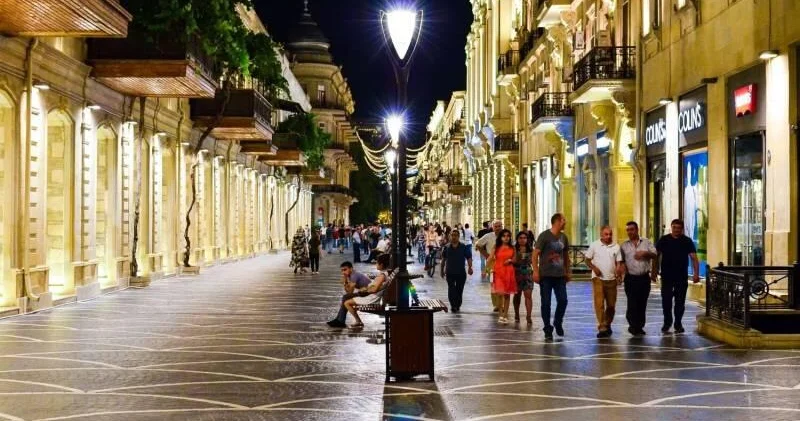 Интересное предложение руки и сердца на "Торговой" ВИДЕО