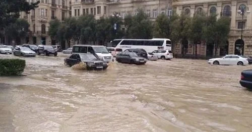 Bakıda qışa hazırlıq sıfırdır AÇIQLAMA