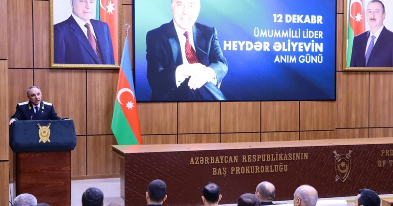 Baş Prokurorluqda Ulu Öndər Heydər Əliyevin anım gününə həsr olunan tədbir keçirilib