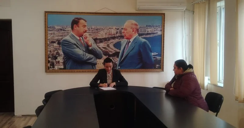 Deputat Səbinə Xasayeva Lökbatan qəsəbəsində seçiciləri ilə görüşüb