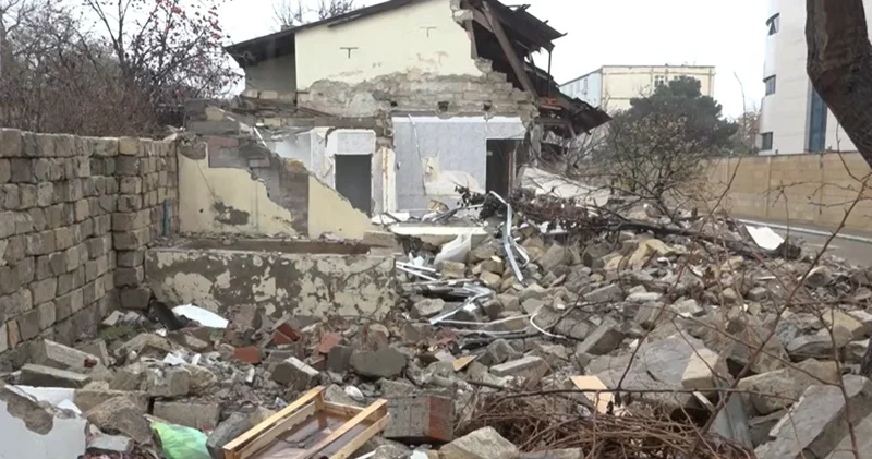 Badamdar sakinlərinin yol problemi niyə həllini tapmır? VİDEO