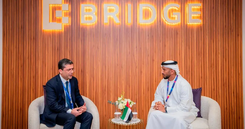 Əhməd İsmayılov BƏƏ nin Milli Media Bürosunun və Media Şurasının sədri ilə görüşdü