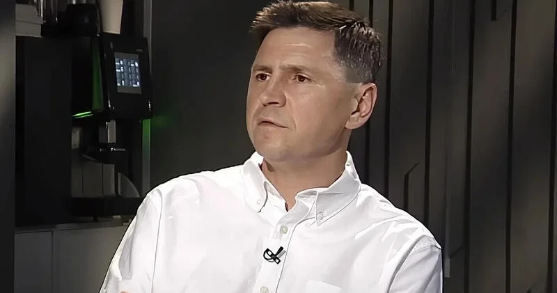 Podolyak: Rusiya ABŞ ni aldadır