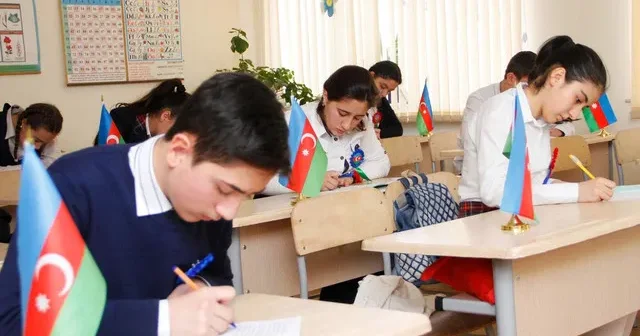 Təhsildə həftəlik dərs saatları tətbiq edilə bilər AÇIQLAMA