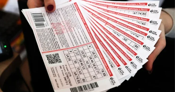 77 yaşlı qadın udmaq ümidi ilə 1400 lotereya bileti oğurladı