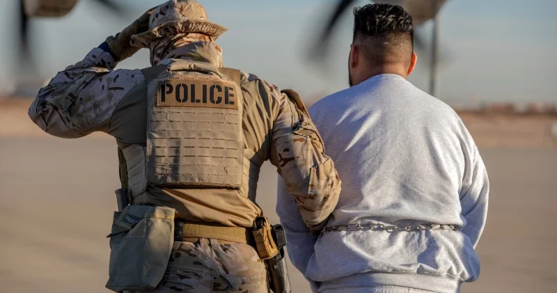 ABŞ 2,5 milyon əcnəbini deportasiya edib