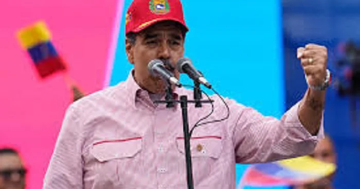 ABŞ hədələyir...Maduro isə mahnı oxuyur VİDEO