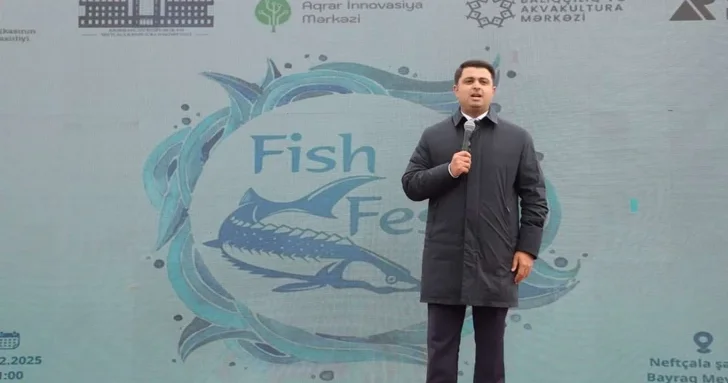 Глава ИВ Нефтчалы опроверг слухи о плаще за 26 тысяч манатов