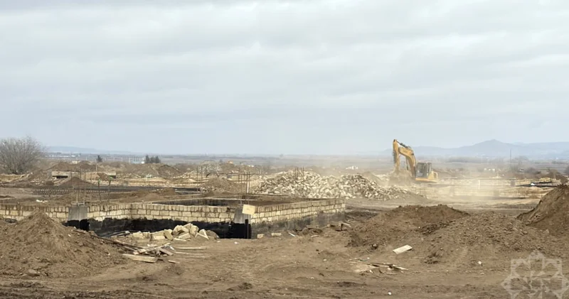 Soltanlıda tikinti işlərinə başlanıldı 420 ev inşa edilir FOTO