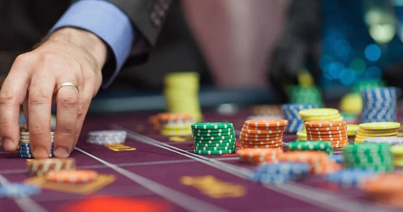 Şirkət rəhbəri qumar oyunlarının təşkilində ittiham olunur Cinayət işi açıldı