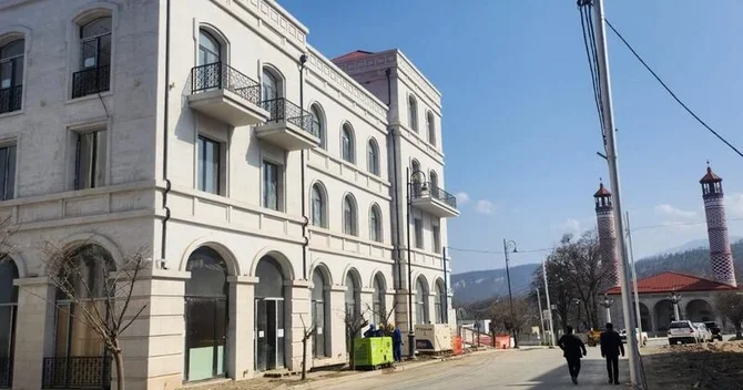 Şuşada yeni yaşayış binaları TİKİLƏCƏK 16 milyonluq LAYİHƏ