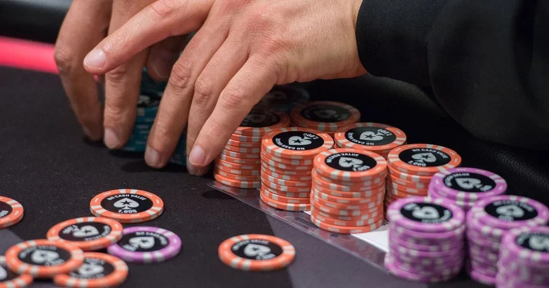 Onlayn qumar oyunları qalmaqalı: Samir Nəsibovun əmlaklarına da həbs qoyuldu