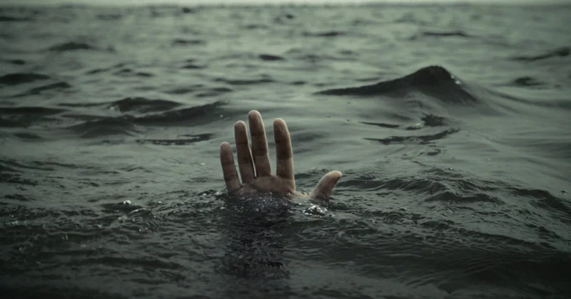 Dənizdə batdığı ehtimal edilən 33 yaşlı kişinin axtarışları davam edir