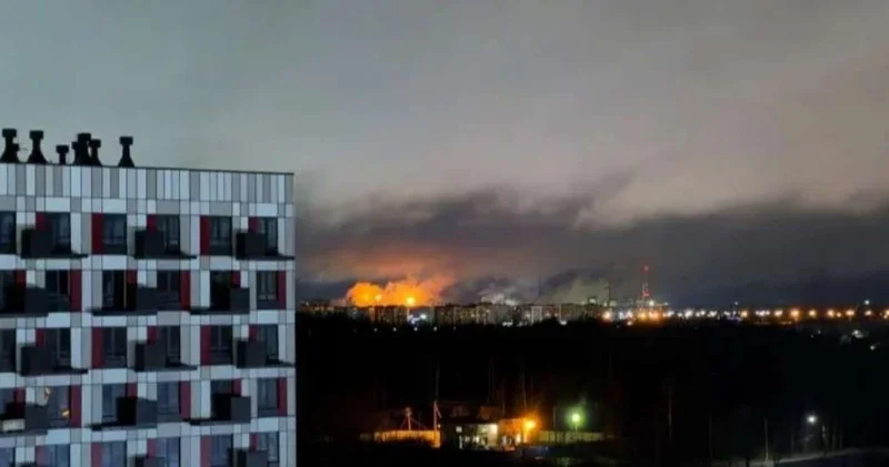 Ukrayna iki kimya zavodunu vurdu Moskvada aeroportlar iflic oldu + VİDEO