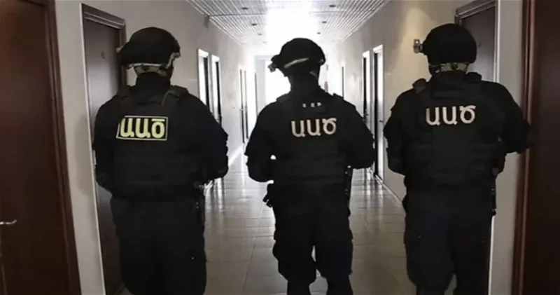 СК Армении проводит обыски в здании представительства армянских сепаратистов