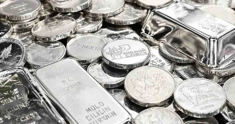 Gümüşün qiyməti tarixində ilk dəfə unsiya başına 62 dollardan yuxarı qalxdı