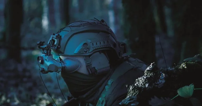 Alman ordusu 1 milyardlıq gecəgörmə durbinləri alır