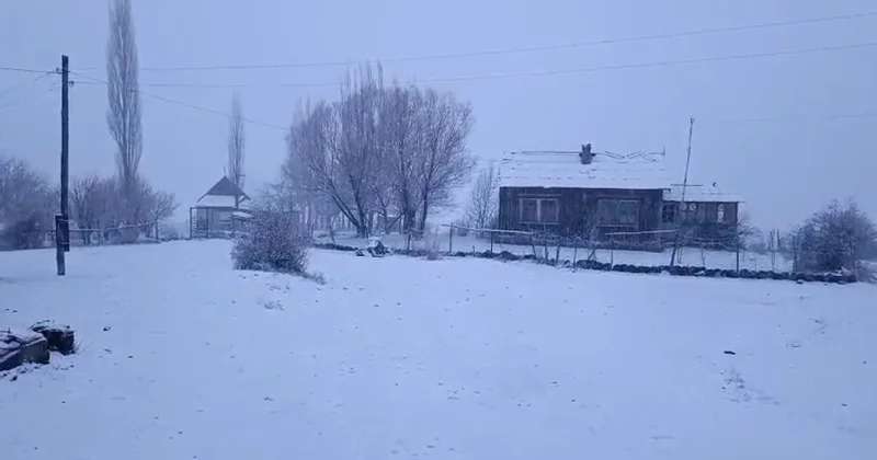 Naxçıvanda qarın hündürlüyü 3 santimetrə çatdı FOTO