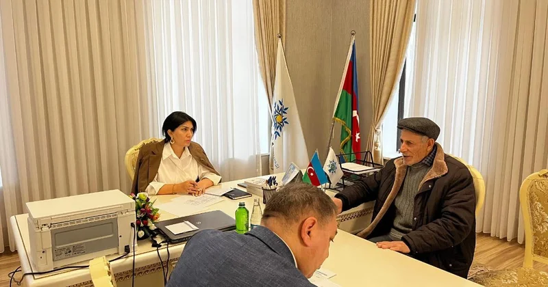 Deputat Elnarə Akimova vətəndaşlarla görüşdü FOTOLAR