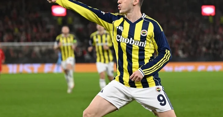 Лига Европы: Фенербахче и Рома разгромили своих соперников