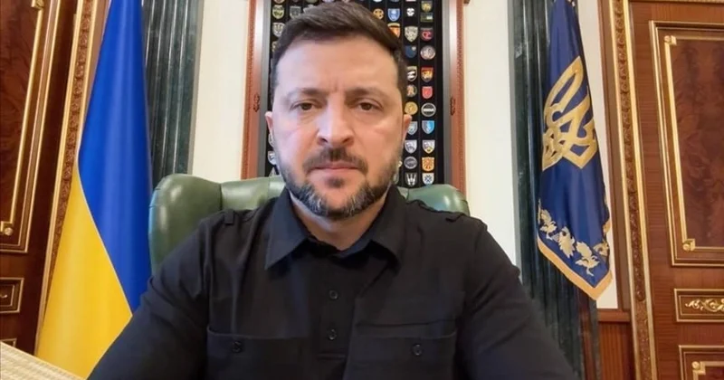 Zelenski: Ərazi məsələlərini xalq həll edəcək