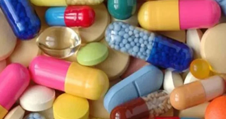 Bakıda dərman tapmayanlar şikayətçidir VİDEO