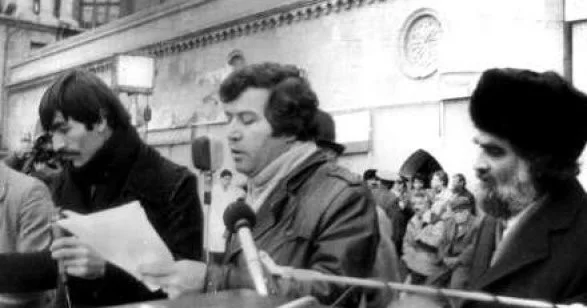 Sabir Rüstəmxanlı Nemət Pənahlı ilə harada və necə tanış olub?.. ARXİV MATERİALLARI