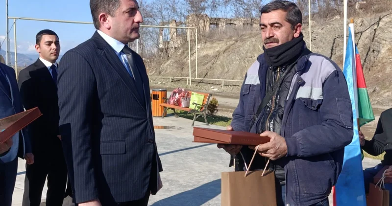 Şuşakəndə növbəti köç: 14 ailə doğma yurda qayıtdı FOTO