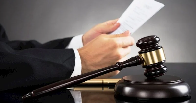 Əri tərəfindən şiddət görən qadın onu bağışladı MƏHKƏMƏ