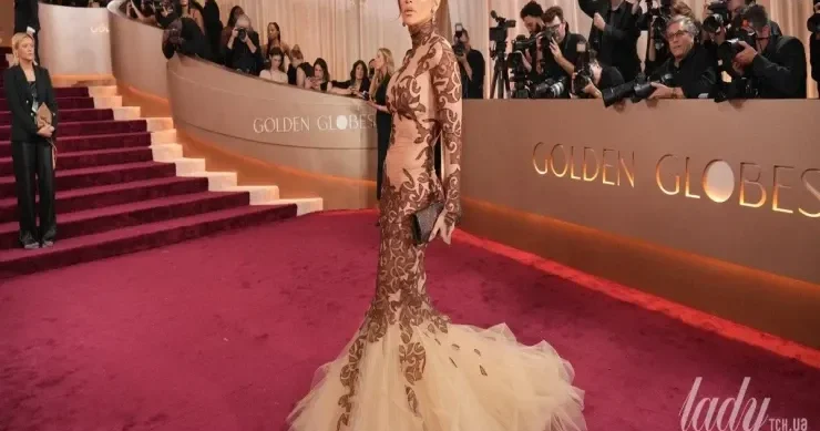 Dünya bundan çox danışacaq: Cennifer Lopes çılpaq donla heyran etdi