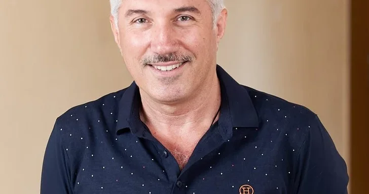 Меня постоянно просят превратить один манат в 500: Интервью с иллюзионистом Тофигом Искендерли