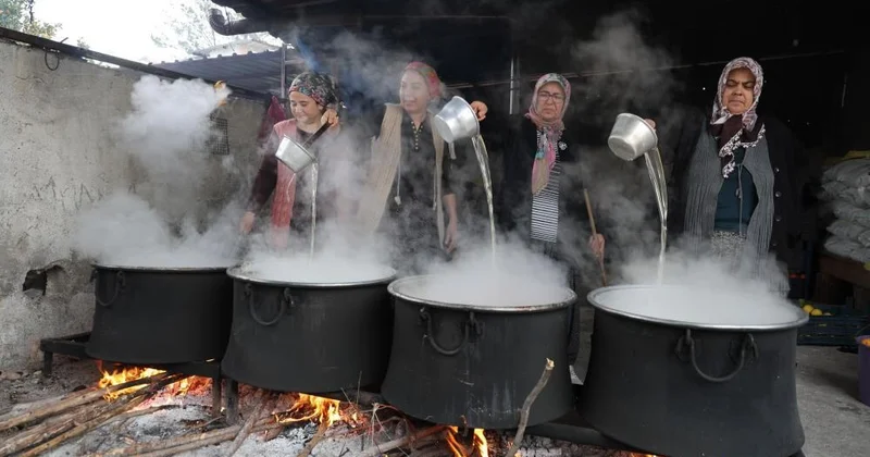 Budağında 20 qəpik, qadınların əlində isə 60 qat dəyər qazanır FOTO