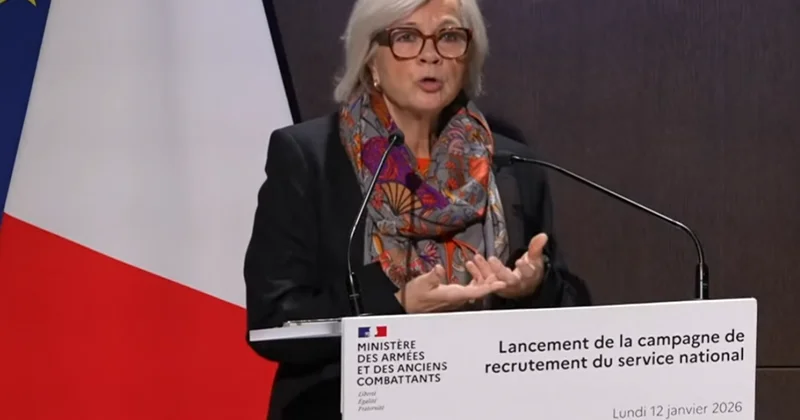 Fransada könüllü hərbi xidmətə qəbul başlanıb