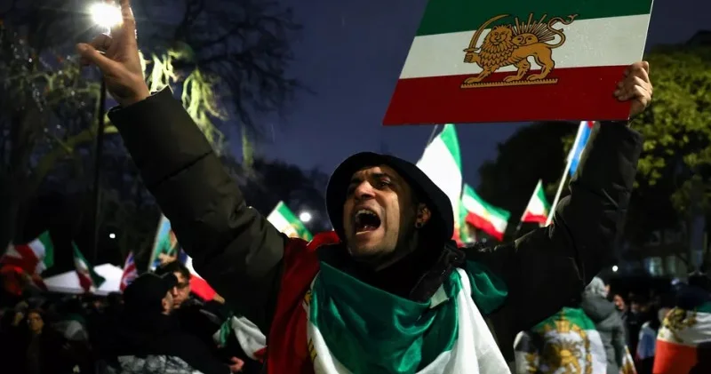 Tramp: “İran məni danışıqlara səsləyir”