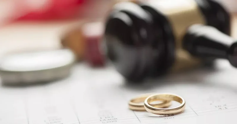 В Азербайджане сократилось количество браков и разводов