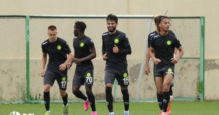 Bölgə klubu qabonlu hücumçu transfer etdi FOTO