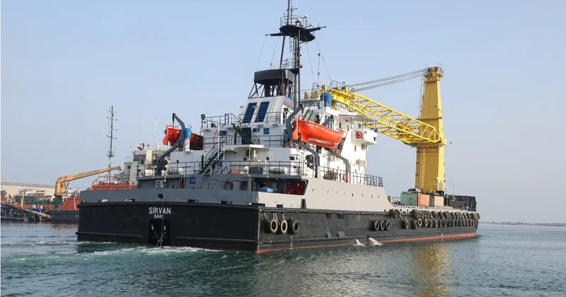 Крановое судно Ширван прошло капитальный ремонт