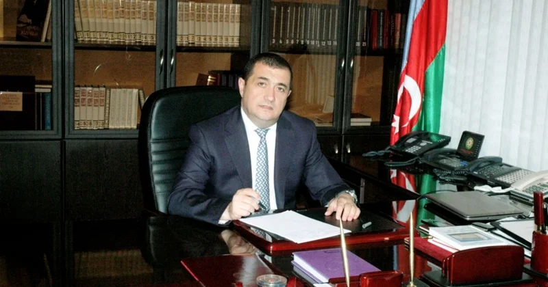 İcra başçısının nümayəndəliyi möhürü itirdi